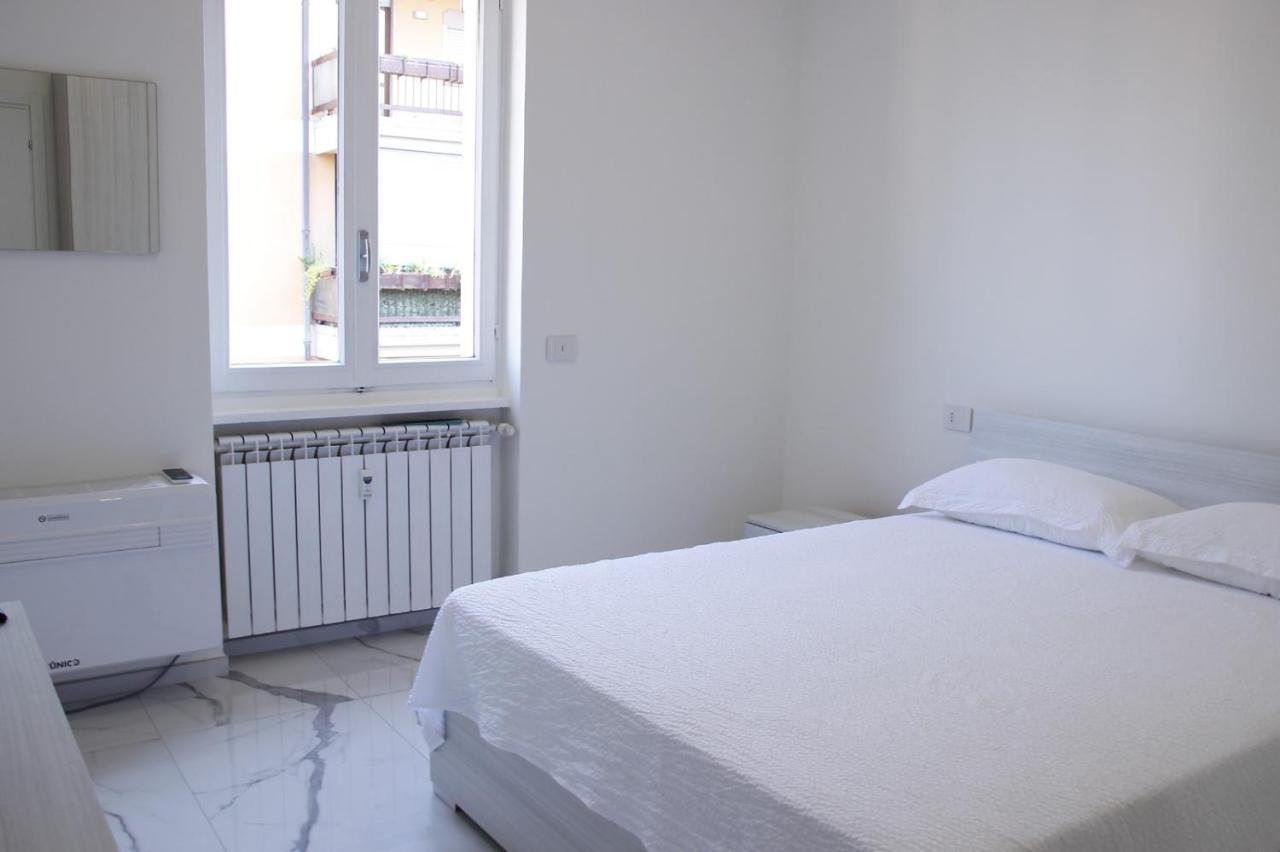 Dreamich - Scavi Romani Lägenhet Desenzano del Garda Exteriör bild
